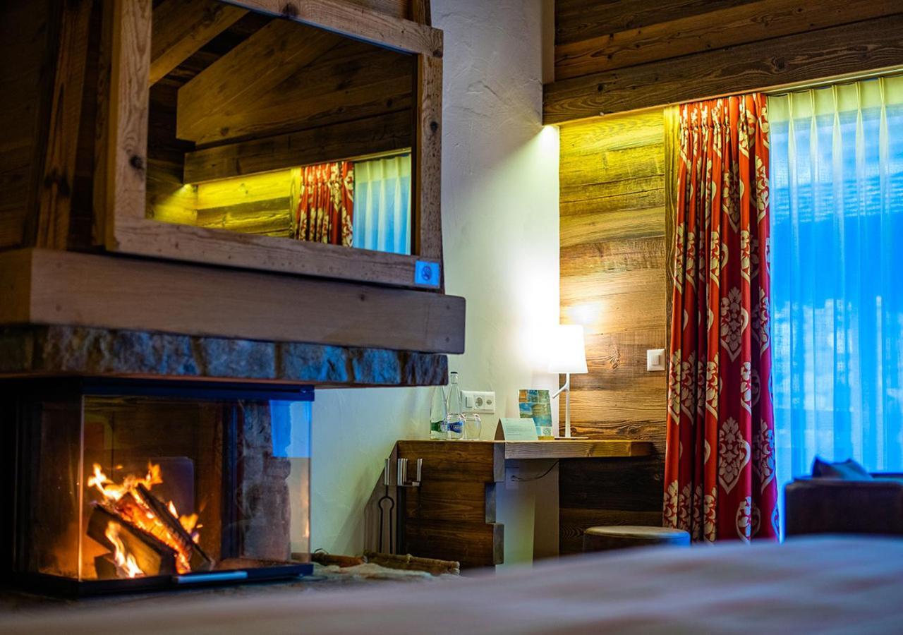 Nendaz 4 Vallees & Spa 4* Superior Екстер'єр фото